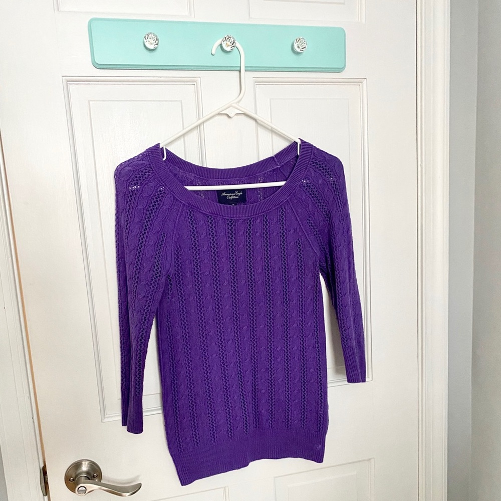American Eagle Sweater